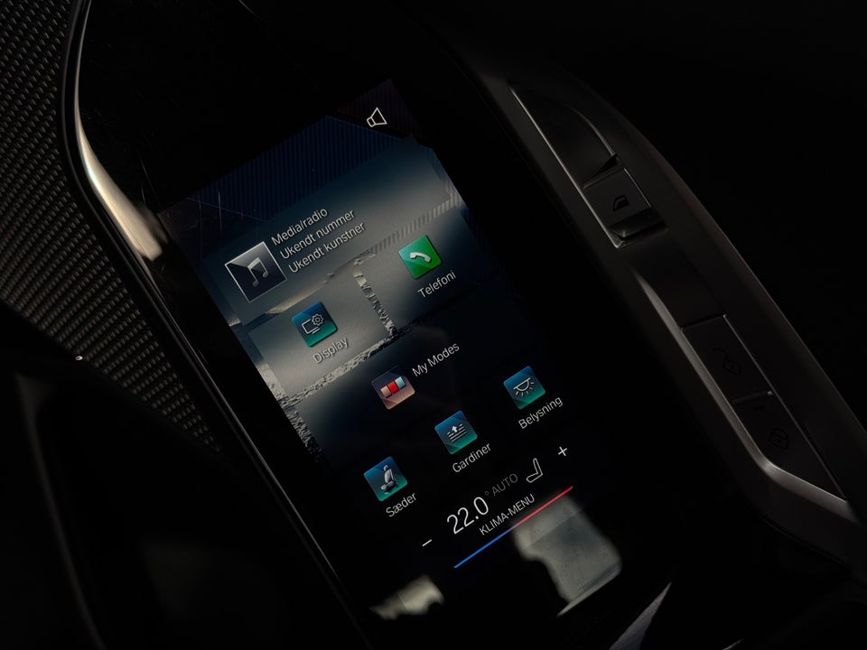 BMW i7 M70 xDrive 4d