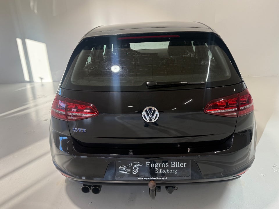 VW Golf VII 1,4 GTE DSG 5d
