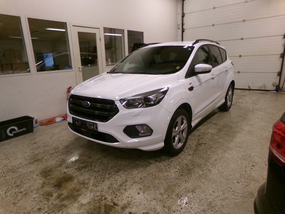 Ford Kuga 1,5 SCTi 150 ST-Line 5d