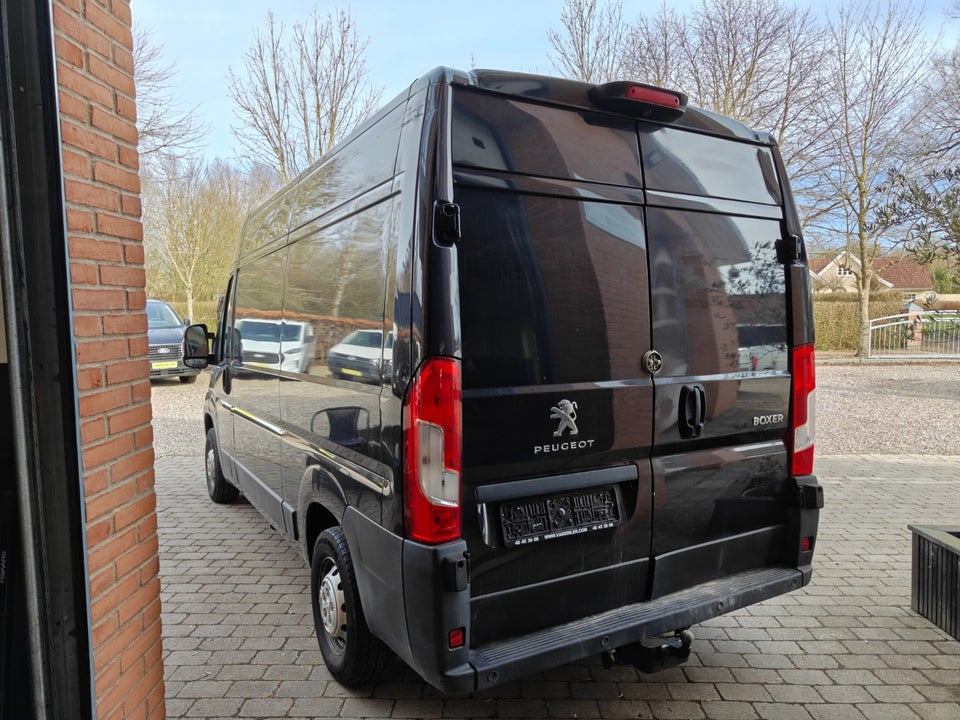Peugeot Boxer 330 2,0 BlueHDi 130 L2H2