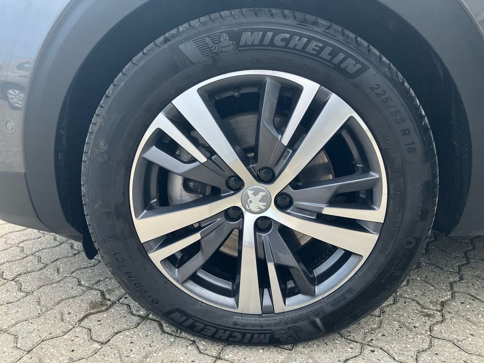 Peugeot 3008 1,6 Hybrid Allure EAT8 5d