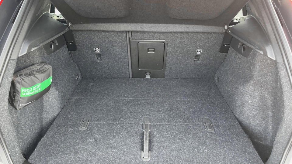 Volvo XC40 P6 ReCharge Ultimate 5d