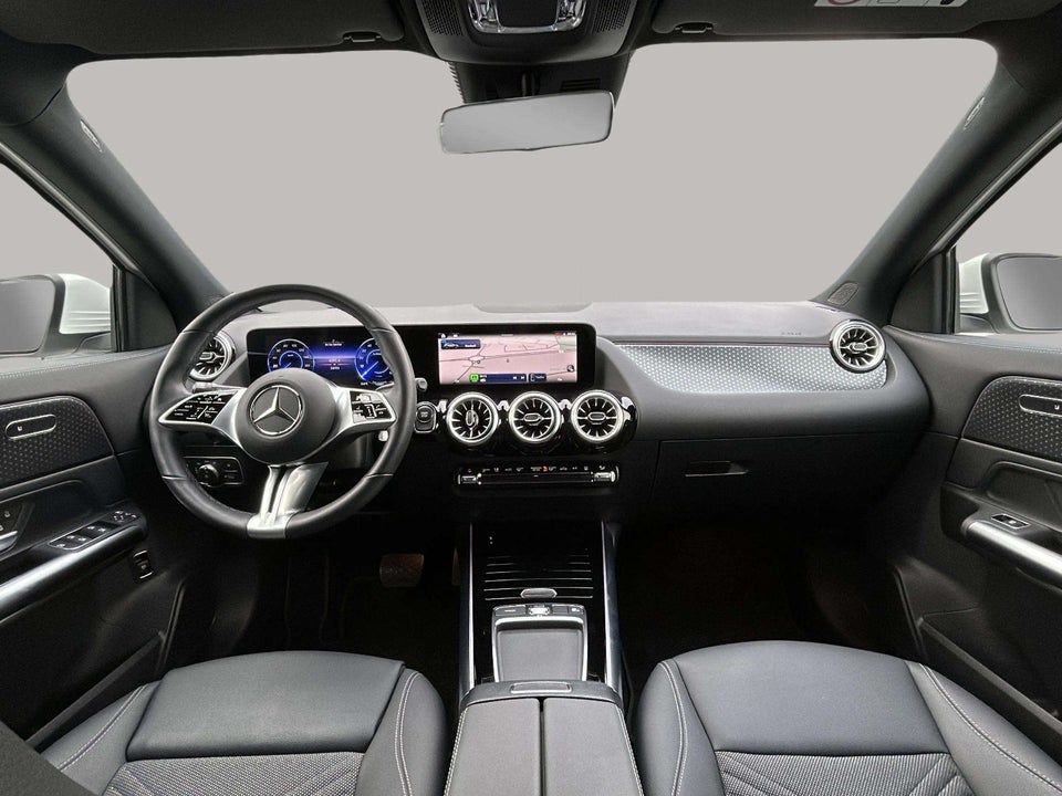 Mercedes EQA250 Progressive 5d