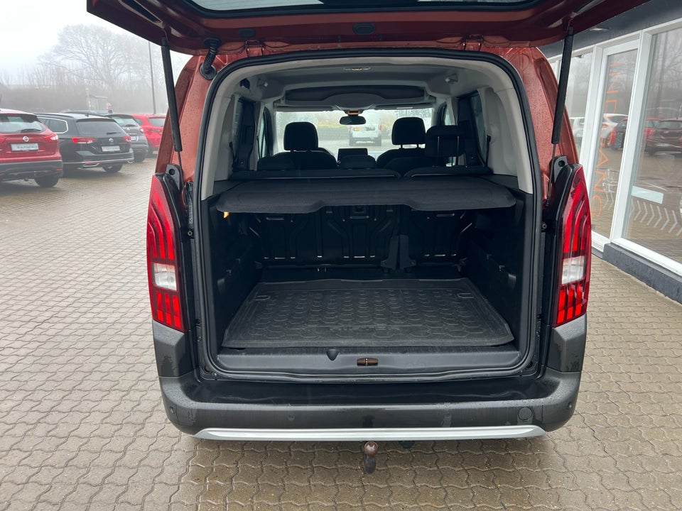 Peugeot Rifter 1,5 BlueHDi 130 L1 Allure 5d