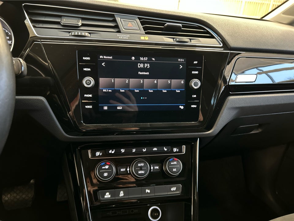 VW Touran 1,5 TSi 150 Highline DSG 7prs 5d