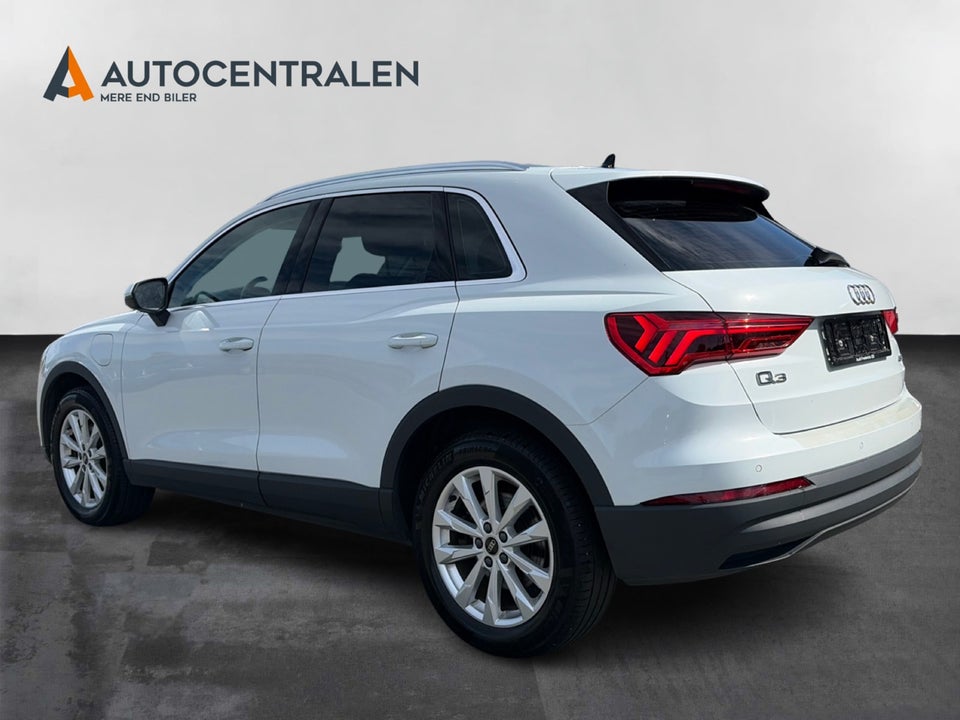 Audi Q3 45 TFSi e Attitude plus Sportback S-tr. 5d