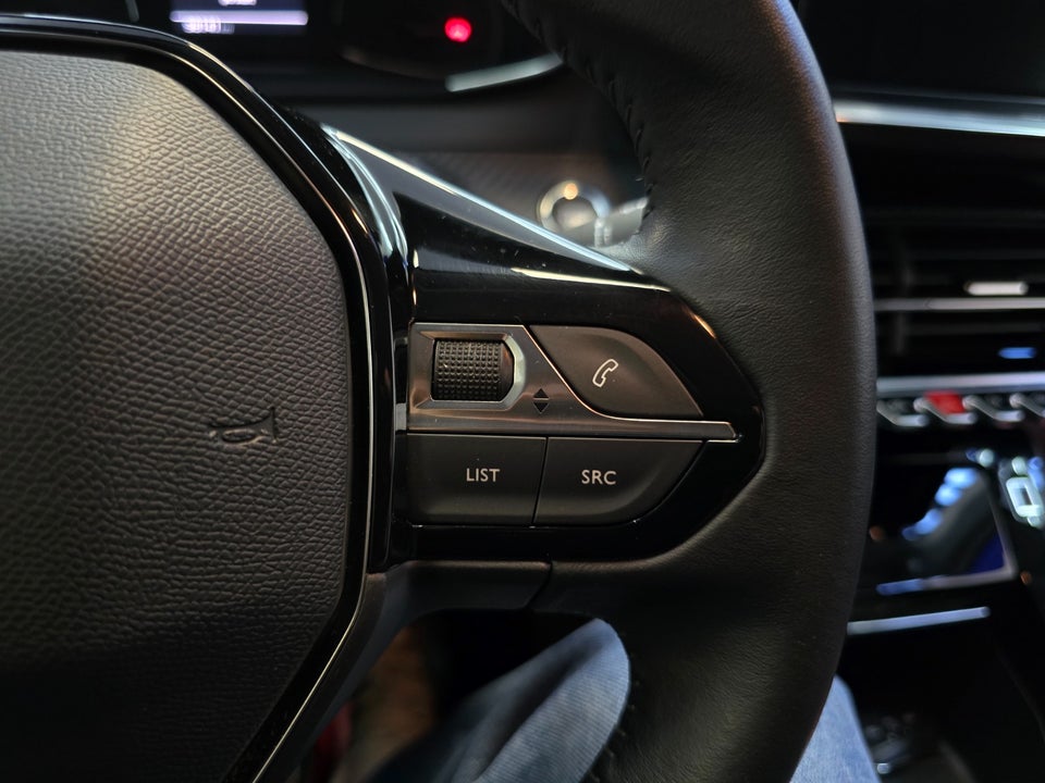 Peugeot 208 1,2 PureTech 100 Allure Grand 5d