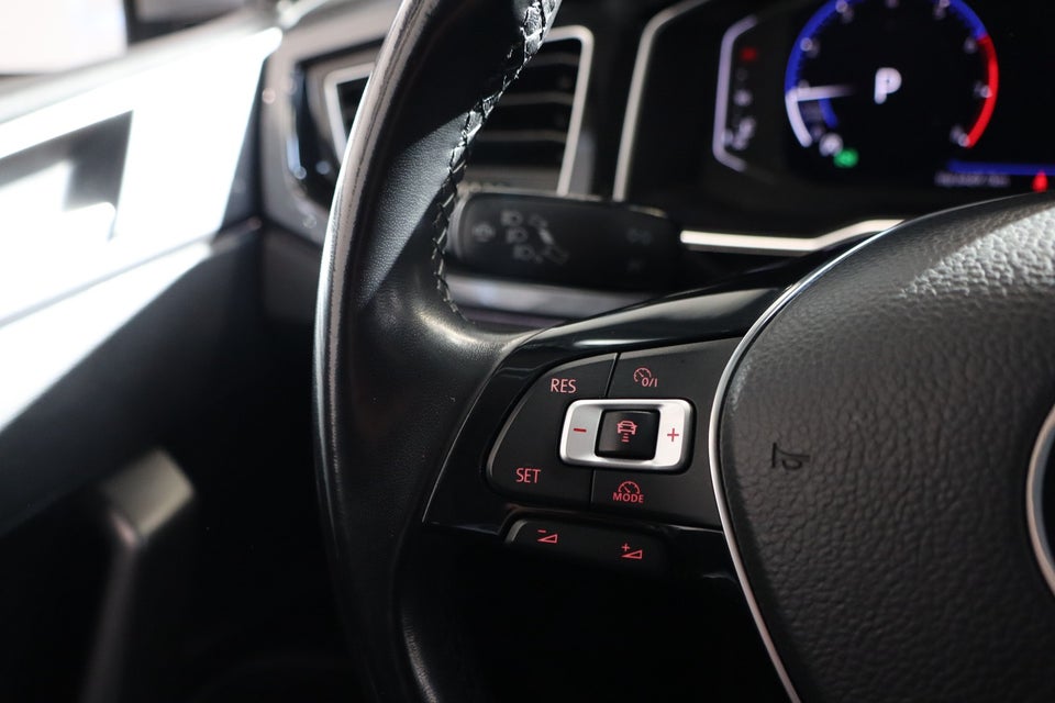 VW Polo 1,0 TSi 110 Highline DSG 5d