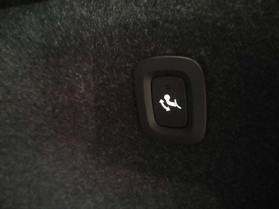 Volvo XC40 P6 ReCharge Core 5d