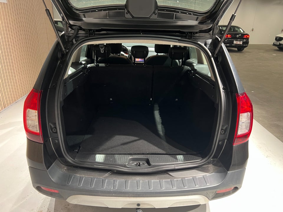 Dacia Logan 0,9 TCe 90 Ambiance MCV 5d