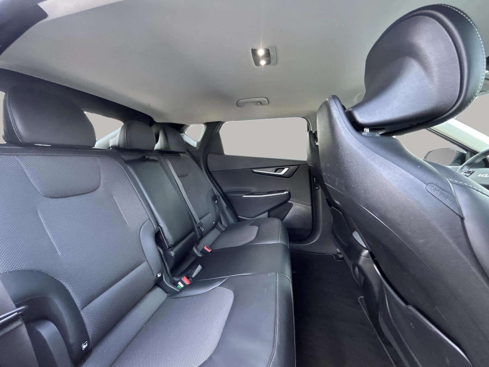 Kia EV6 58 Standard Range Access 5d