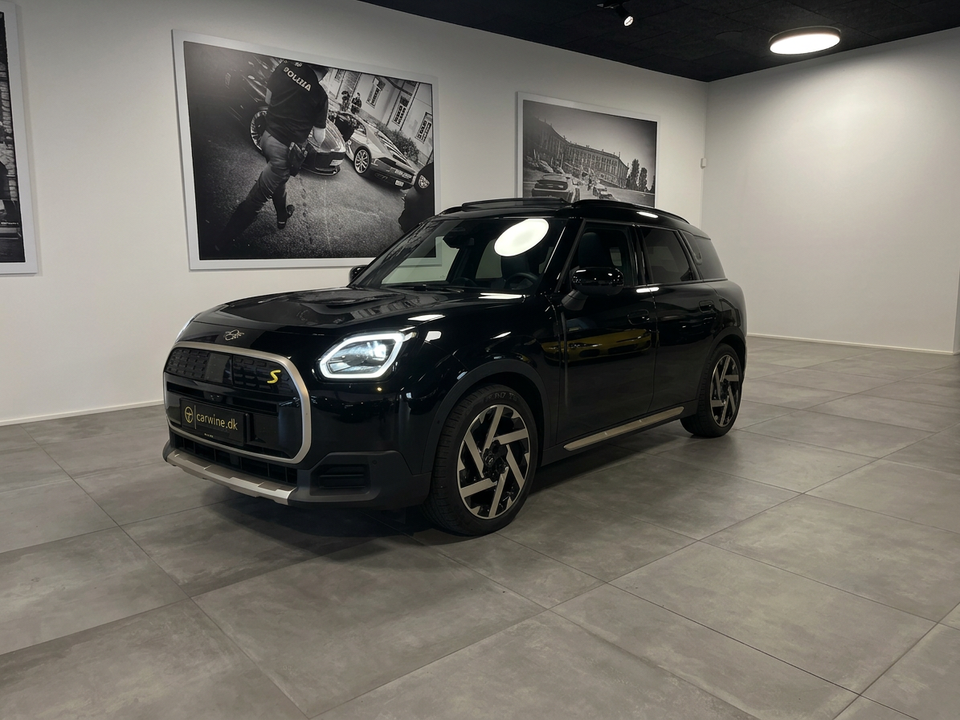 MINI Countryman SE Favoured Trim XL ALL4 5d