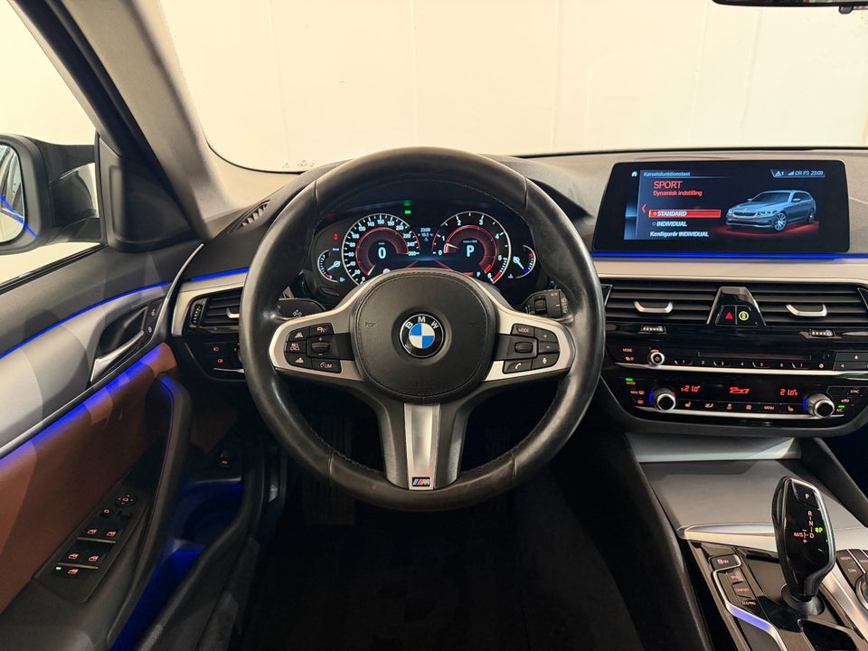 BMW 530d 3,0 Touring M-Sport aut. 5d