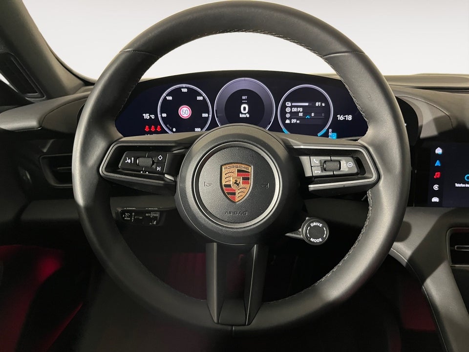 Porsche Taycan Performance+ 4d