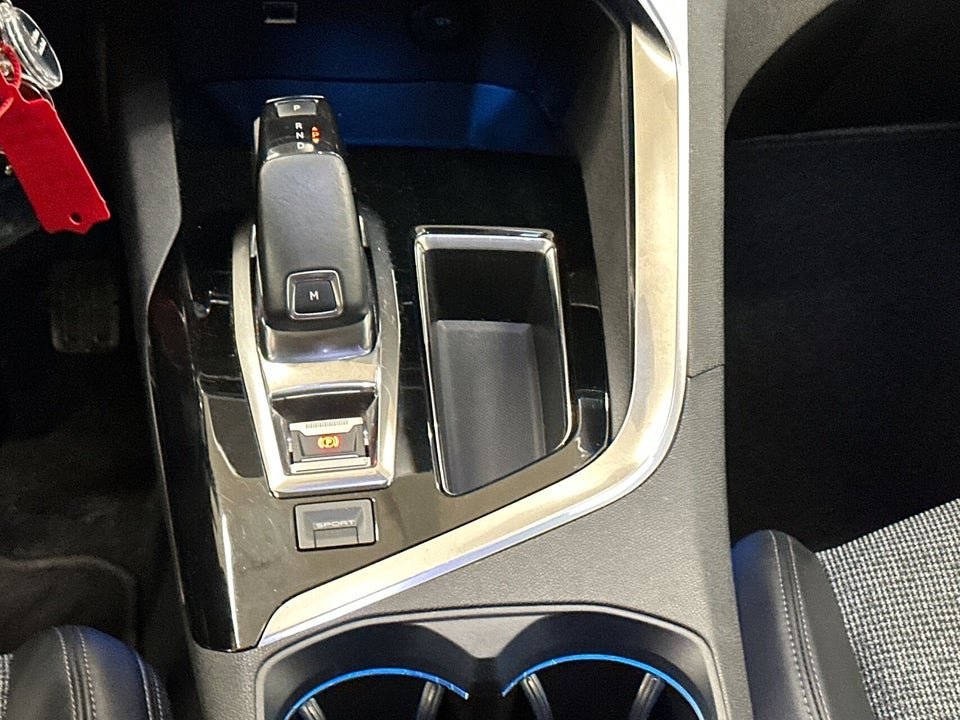 Peugeot 3008 1,6 BlueHDi 120 Allure EAT6 Van 5d