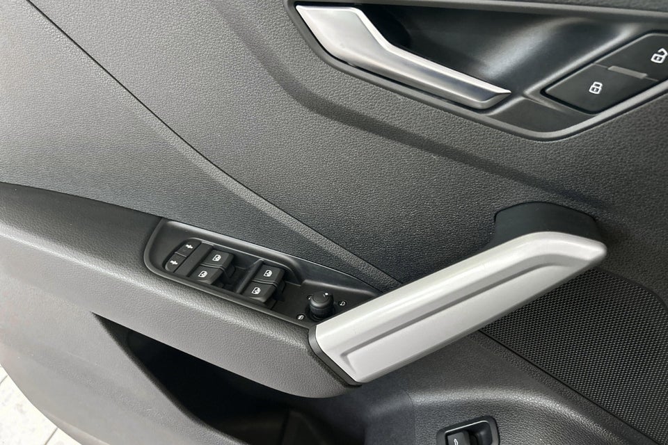 Audi Q2 35 TFSi Prestige S-tr. 5d