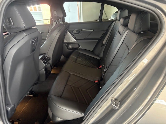BMW i5 eDrive40 M-Sport 4d