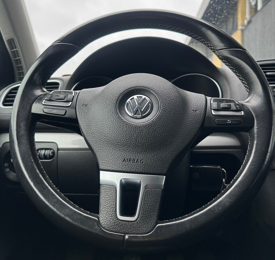 VW Golf VI 1,4 TSi 122 Highline 5d