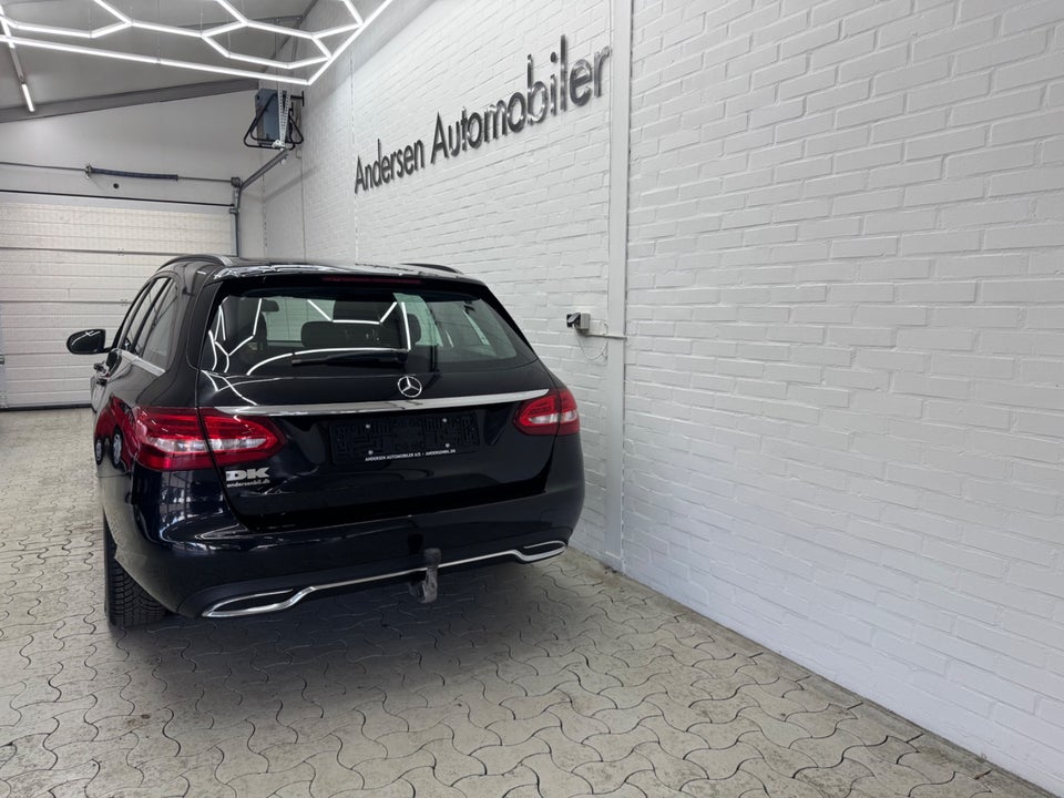 Mercedes C220 d 2,2 Business stc. aut. 5d