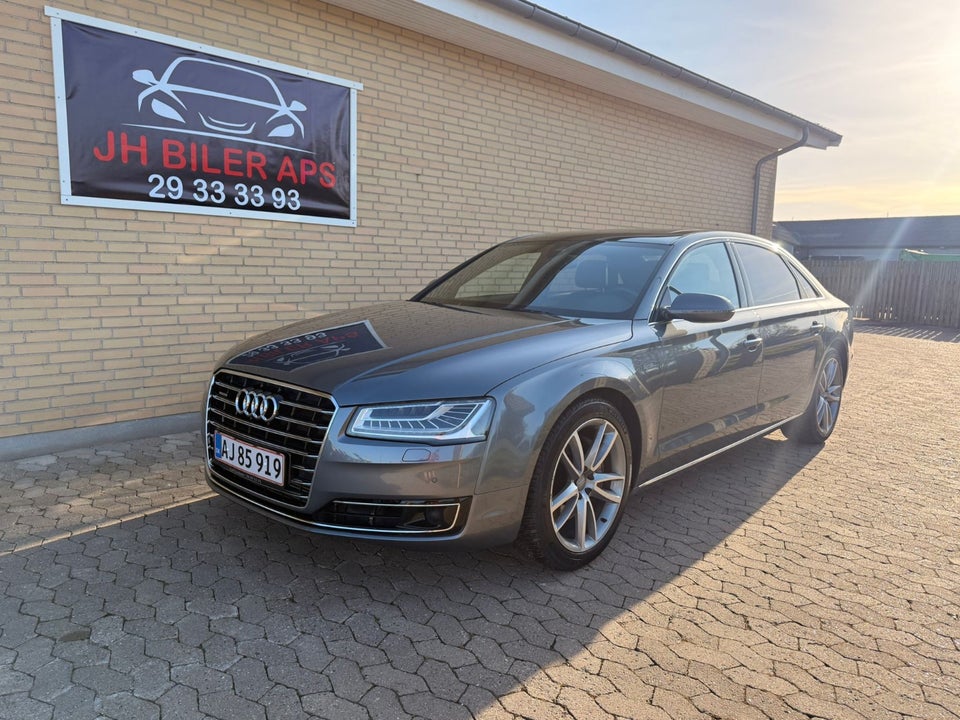 Audi A8 3,0 TDi 258 quattro Tiptr. lang 4d