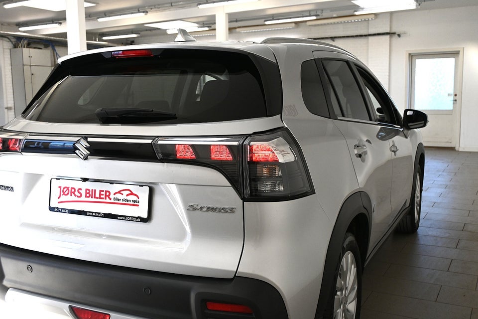 Suzuki S-Cross 1,5 S-Hybrid Active AGS 5d