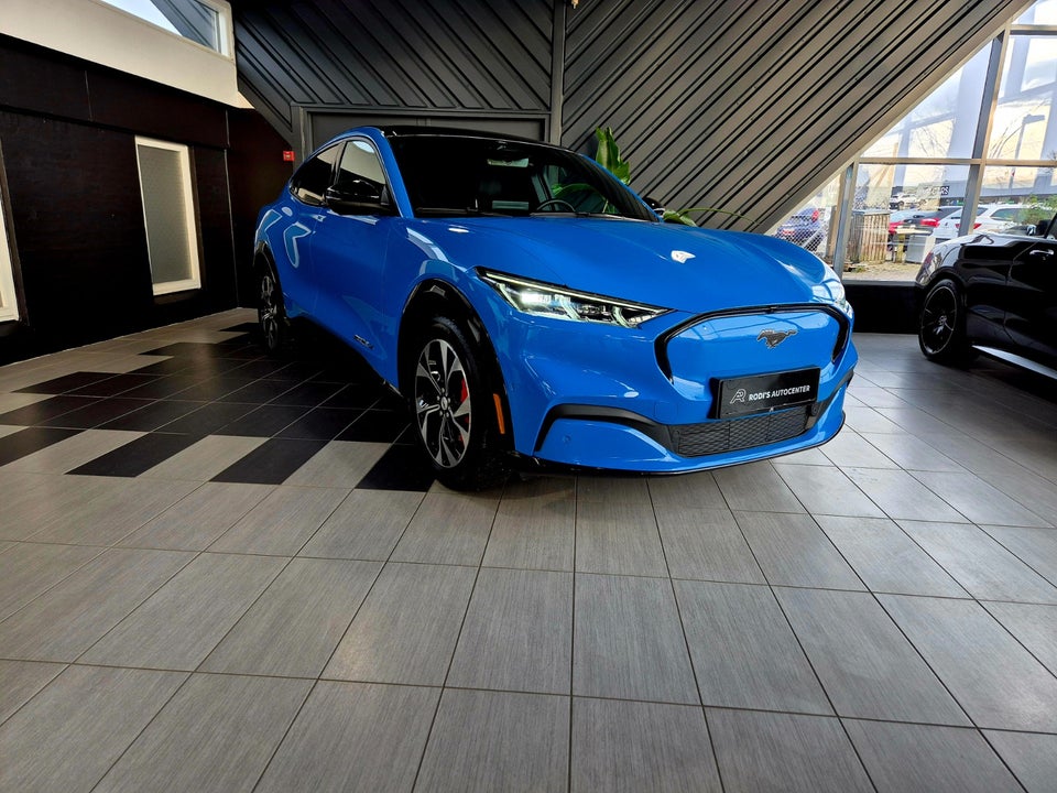Ford Mustang Mach-E 98 Premium Extended Range 5d