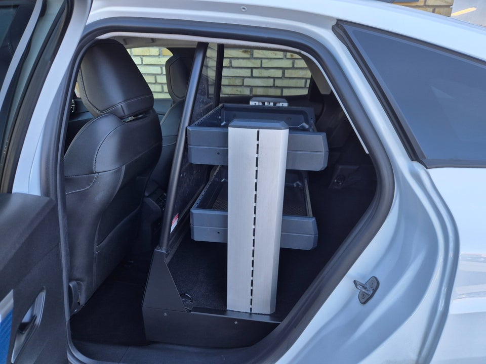 Citroën ë-C4 50 Shine Sport Van 5d