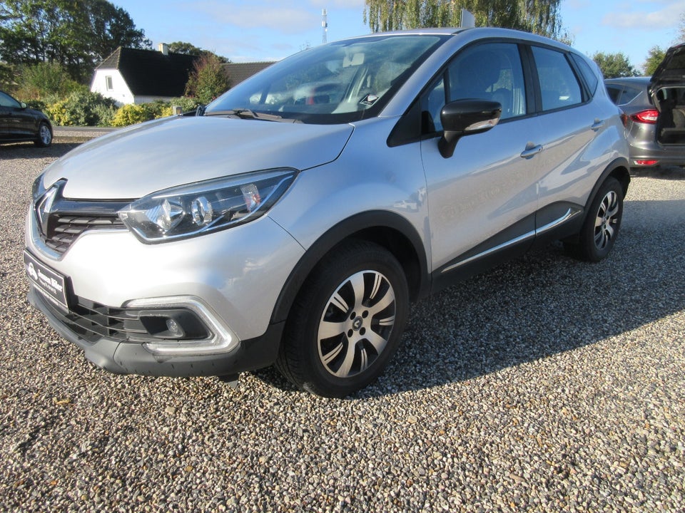 Renault Captur 1,2 TCe 120 Expression 5d