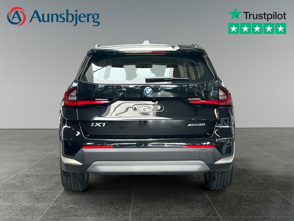 BMW iX1 xDrive30 M-Sport 5d