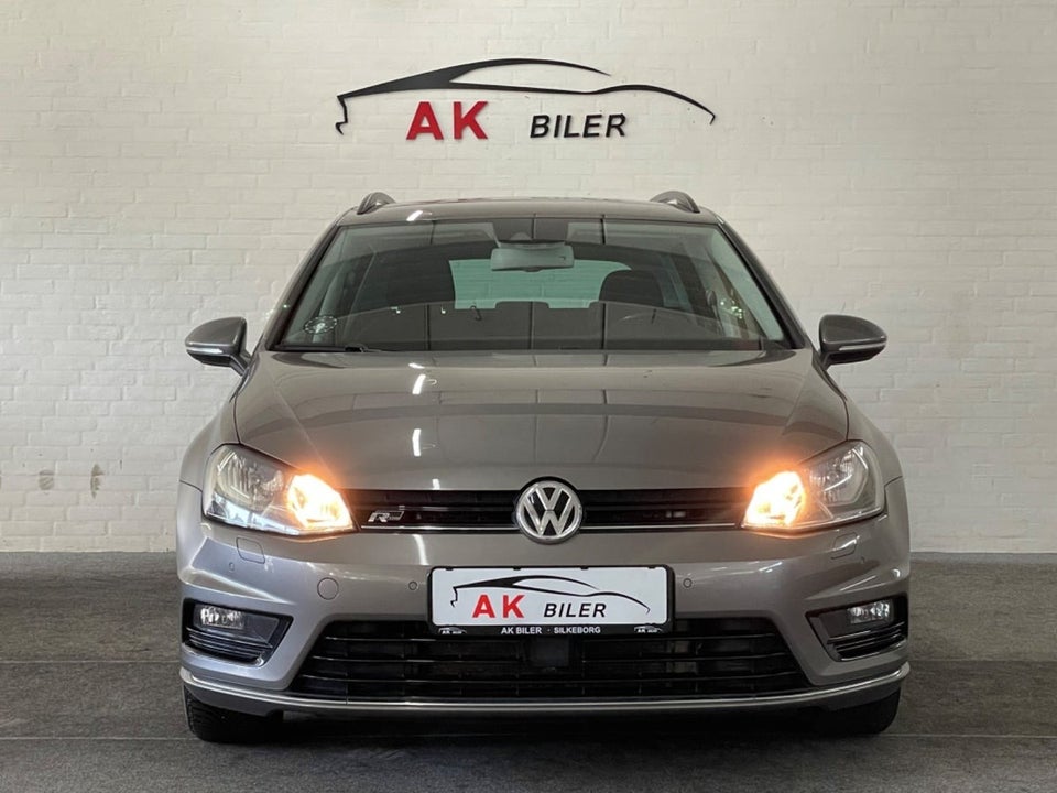 VW Golf VII 2,0 TDi 150 R-line Variant DSG BMT 5d