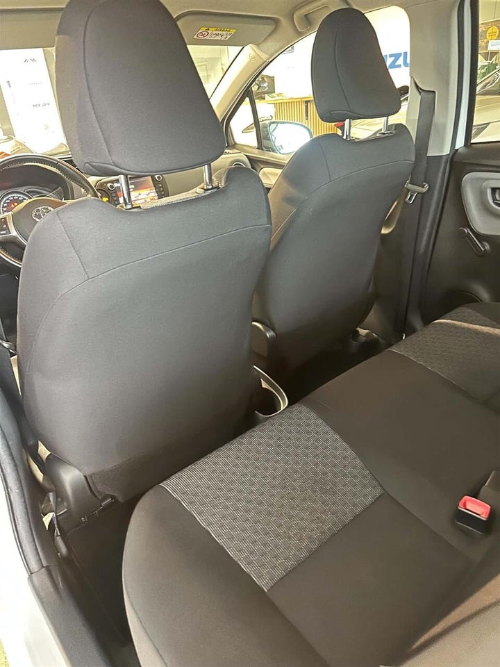 Toyota Yaris 1,3 VVT-i T2 Limited 5d