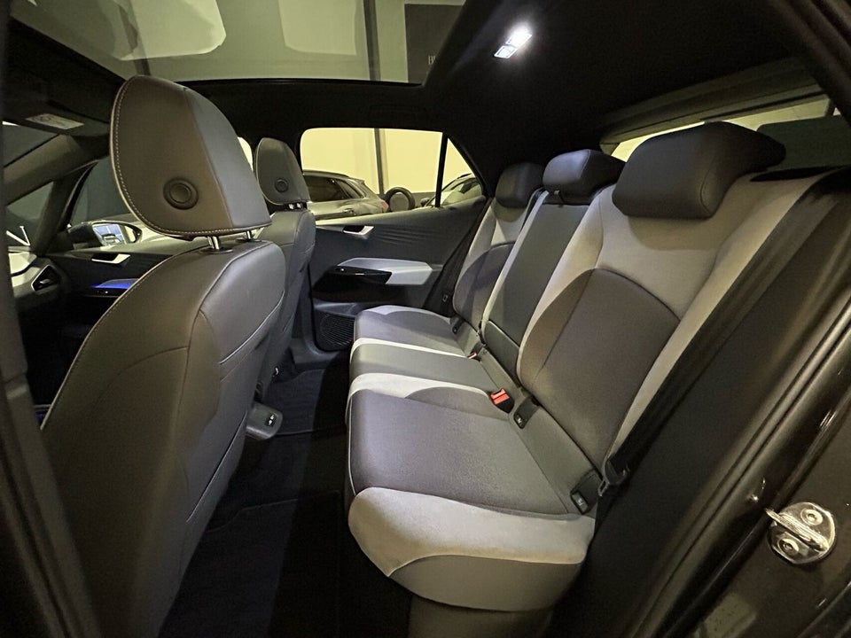 VW ID.3 58 Pro Performance Family 5d