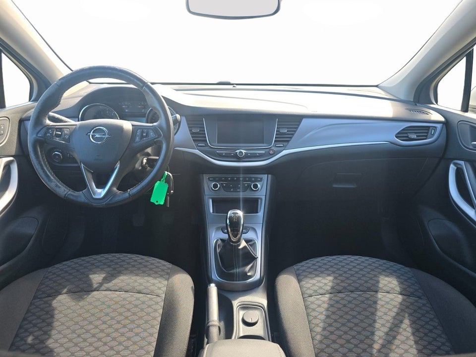 Opel Astra 1,0 T 105 Enjoy 5d