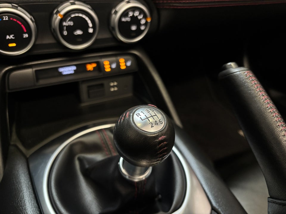 Mazda MX-5 1,5 SkyActiv-G 131 Roadster Edition 2d