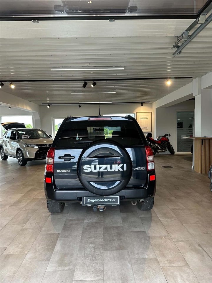 Suzuki Grand Vitara 2,0 GLS aut. 5d