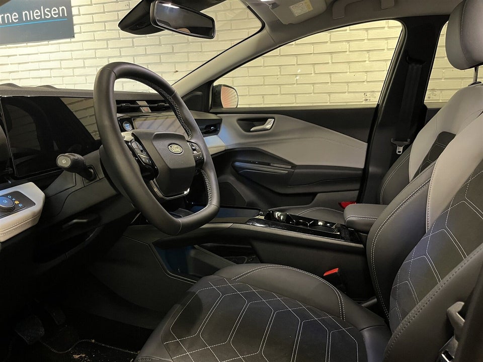 Ford Puma 46 Gen-E Premium 5d