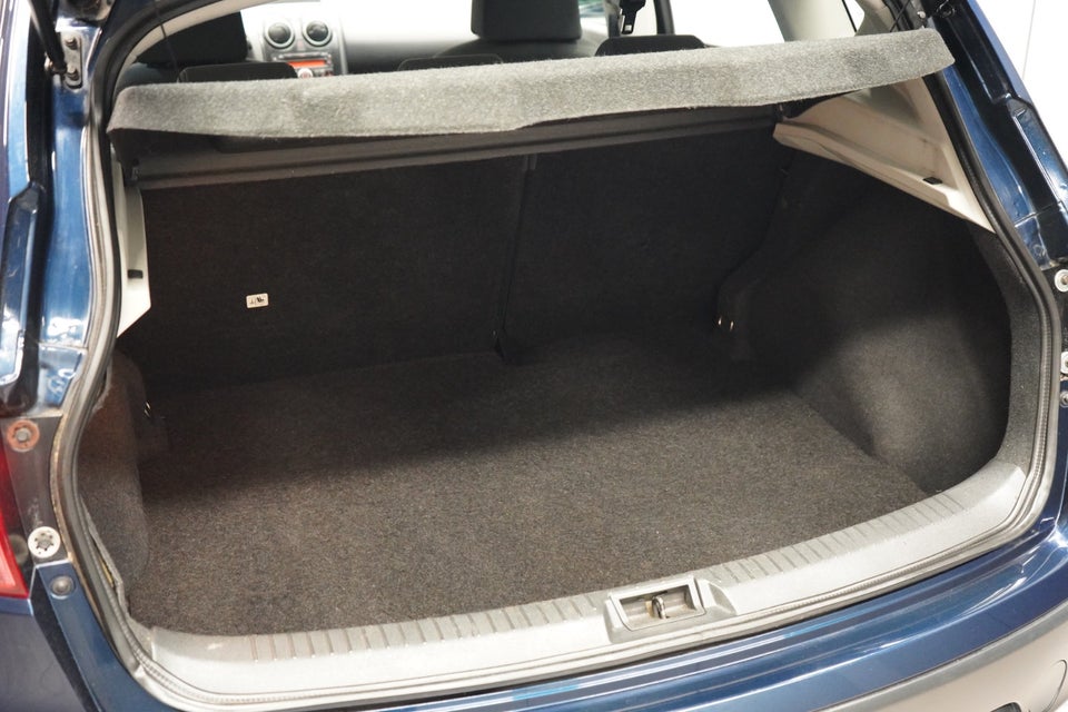 Nissan Qashqai 1,6 Acenta 5d