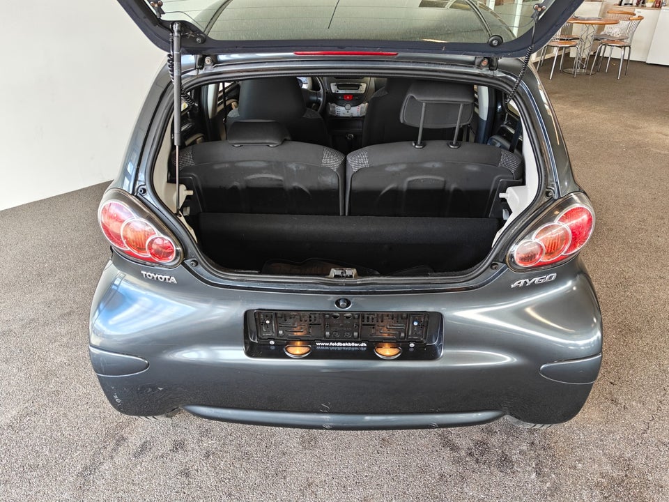 Toyota Aygo 1,0 Plus 5d