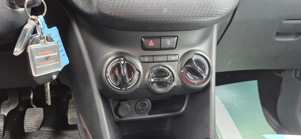 Peugeot 2008 1,2 VTi 82 Allure 5d