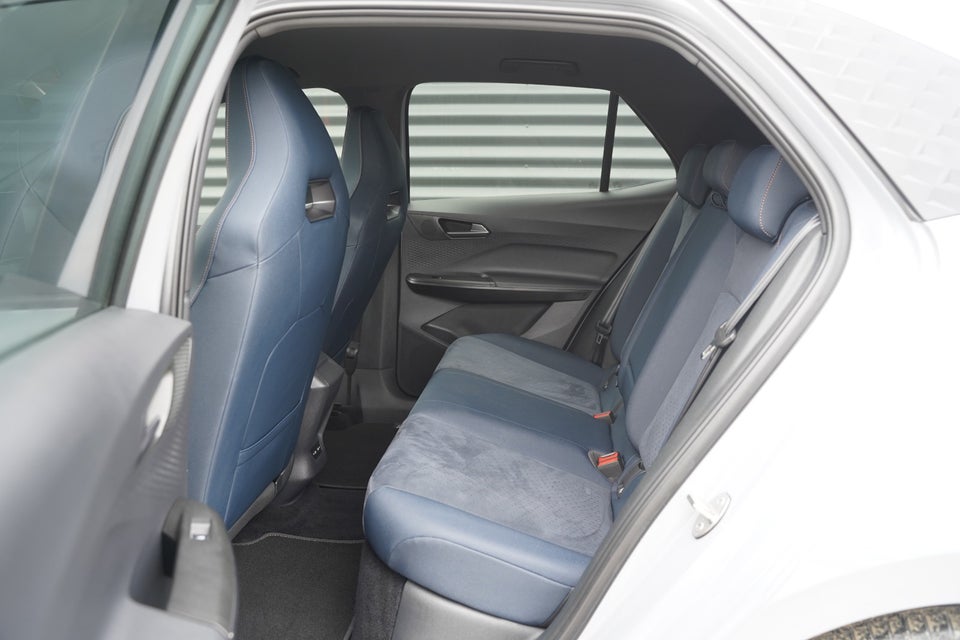 Cupra Born 58 e-Boost Dinamica Pack High 5d