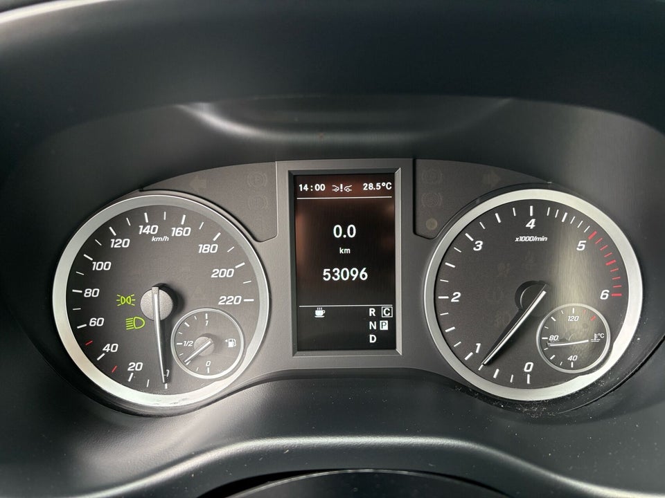 Mercedes Vito 114 2,0 CDi Kassevogn aut. L RWD
