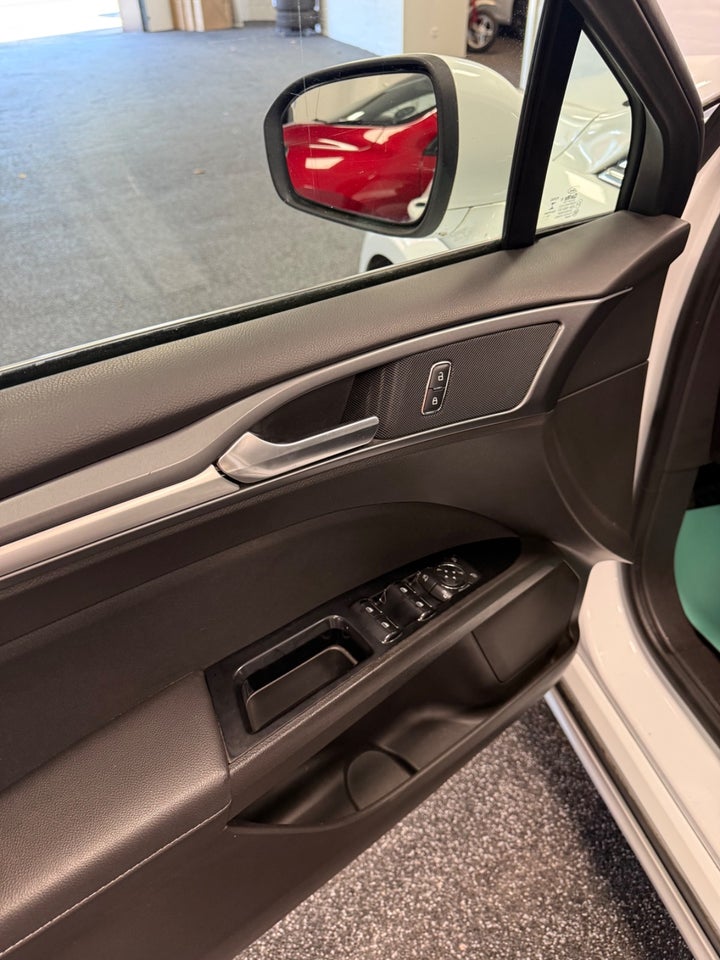 Ford Mondeo 2,0 TDCi 150 Titanium stc. aut. 5d