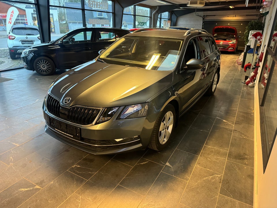 Skoda Octavia 1,8 TSi 180 Style Combi DSG 5d