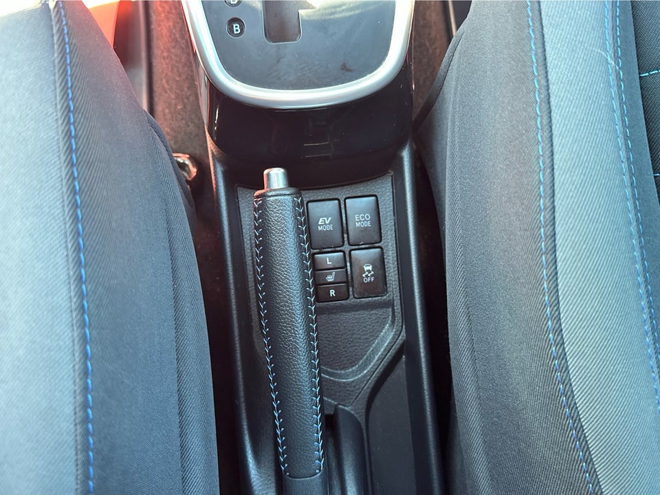 Toyota Yaris 1,5 Hybrid Flavour e-CVT 5d