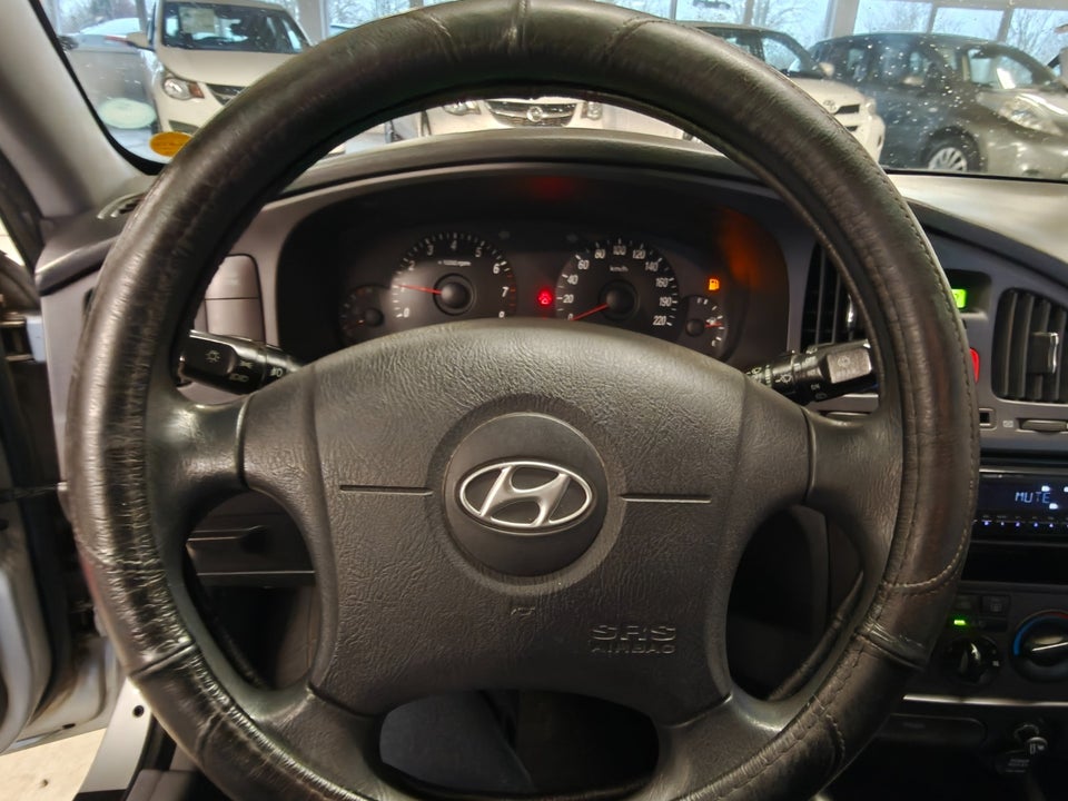 Hyundai Elantra 2,0 GLS Air 5d