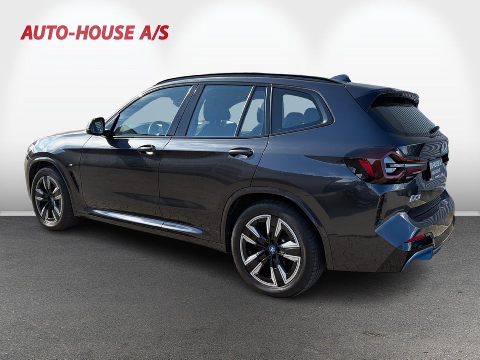 BMW iX3 Charged M-Sport 5d