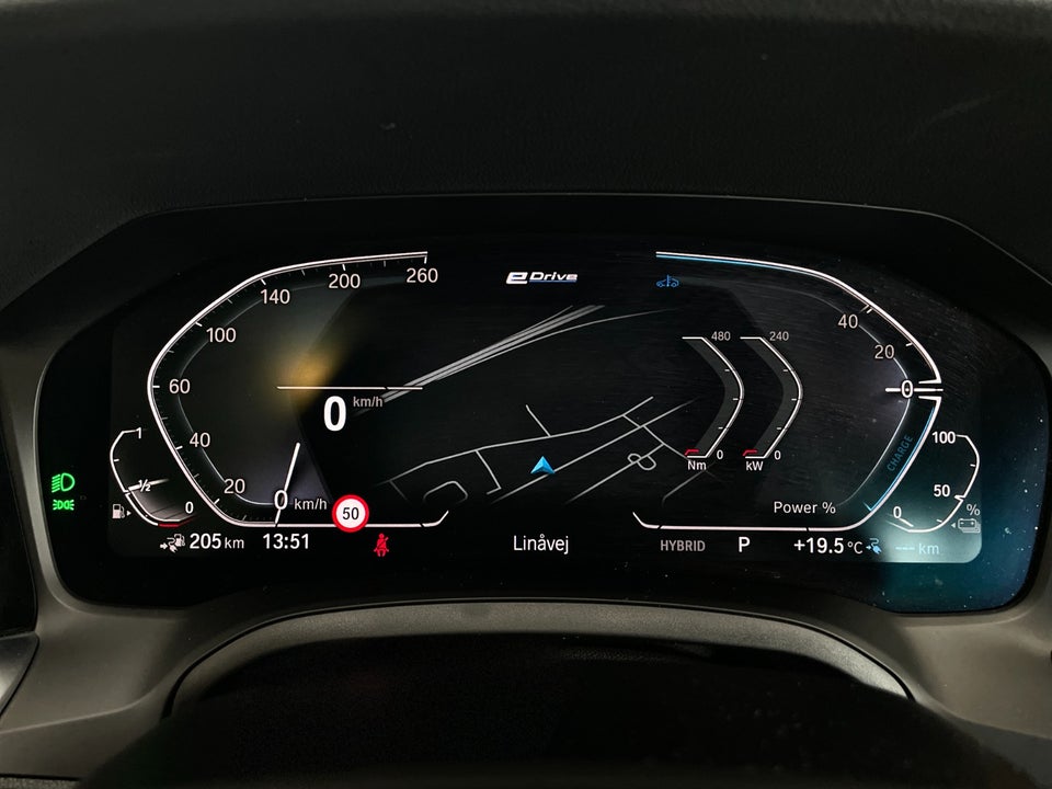 BMW 330e 2,0 Touring Sport Line aut. 5d