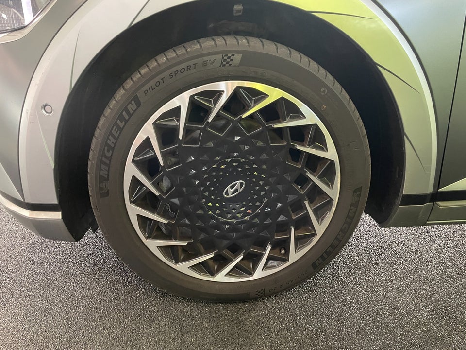 Hyundai Ioniq 5 73 Uniq AWD 5d