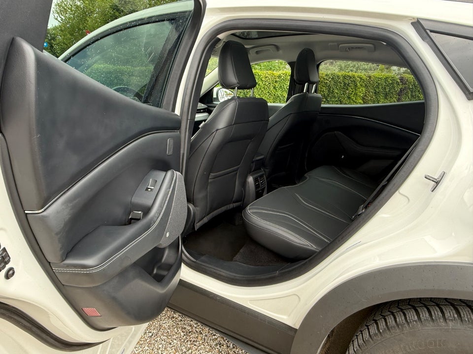 Ford Mustang Mach-E 98 Extended Range 5d