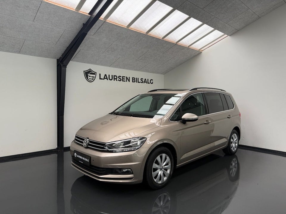 VW Touran 1,6 TDi 115 Comfortline DSG 7prs 5d